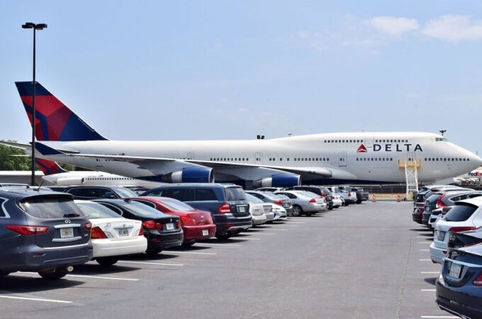 10 Tips to Save Money on Airport Parking