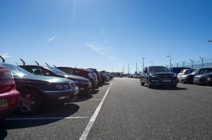 Useful Tips to Help You Cut Down Costs on Airport Parking