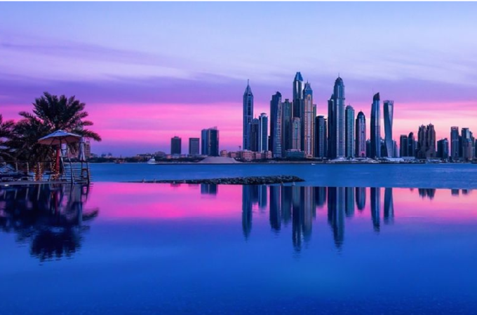 4 Surprising Sights to Run Down in Dubai