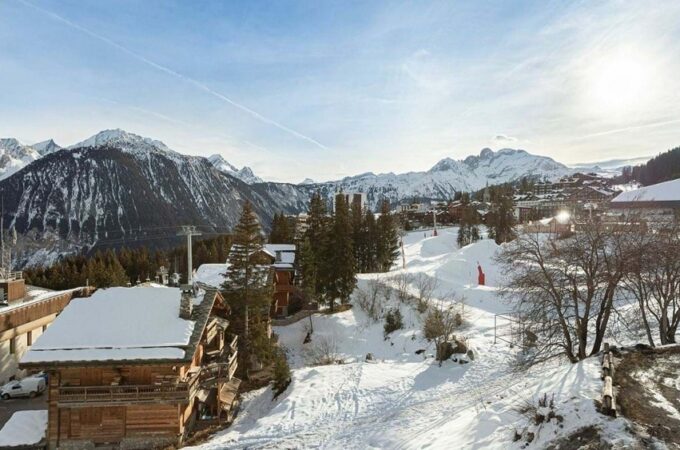 Eco-Conscious Retreats: Sustainable Ski-In/Ski-Out Chalets in Courchevel
